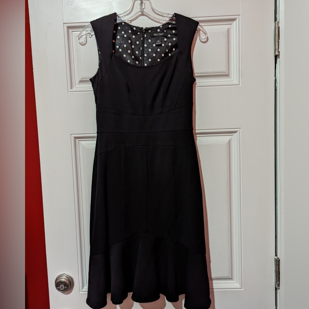 White HouseBlack Market sleeveless black dress LBD 00